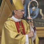 Епископ Верт с новым пасторалом