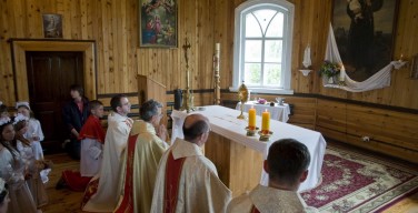 Католический храм в селе Белостоке Томской области отметил свой 100-летний юбилей