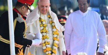 События первого дня апостольского визита Папы Франциска в Шри-Ланку