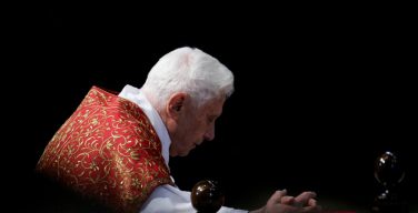Два года назад, 11 февраля 2013 года, Папа Бенедикт XVI покинул Престол Святого Петра