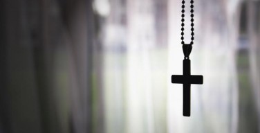 В Малайзии от католической школы требуют убрать крест