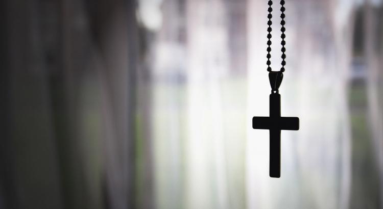 В Малайзии от католической школы требуют убрать крест