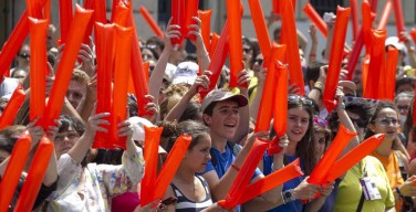 Встреча Папы Франциска с 90 тысячами молодых людей на площади Витторио в Турине (ФОТО)