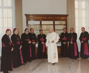 Иоанн Павел II c с епископами с Украины, Белоруссии и Казахстана