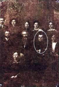 Отец Иосиф Усанис с преподавателями Женской гимназии. 1912 г.
