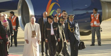 Папа прибыл в Боливию. Приветственная речь в аэропорту Ла-Паса