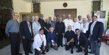 Папа в Эквадоре: Встреча с собратьями-иезуитами
