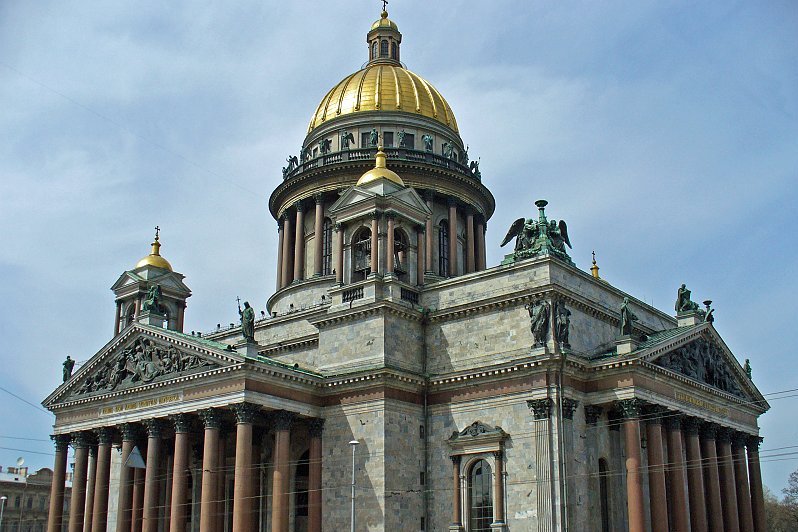 Референдума по передаче Исаакиевского собора РПЦ в Петербурге не будет