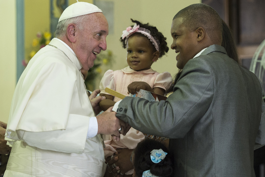 Последняя встреча Папы на Кубе: семья защищает от индивидуализма и манипуляций