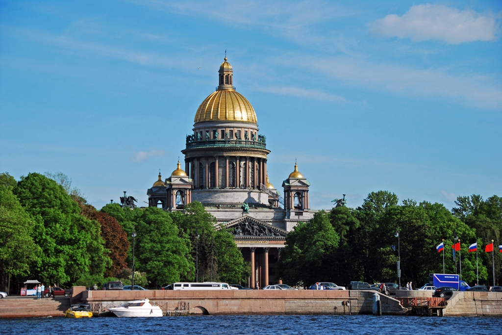 Правительство Петербурга отказалось передавать Исаакиевский собор в ведение РПЦ