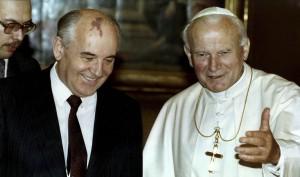 Иоанн Павел II и Михаил Горбачев