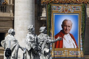 На площади Св. Петра в день беатификации Иоанна Павла II 1 мая 2011 г.