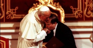 Иоанн Павел II и Лех Валенса