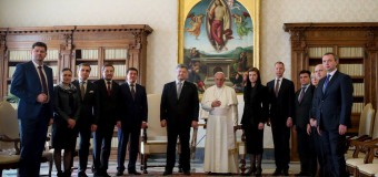 Папа встретился с Петром Порошенко: мир на Украине, поиск политических решений