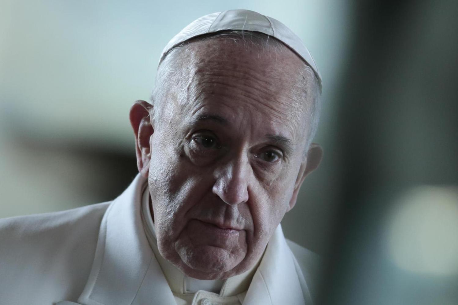 Боль Папы Франциска о терактах в Париже: атакован мир человечества