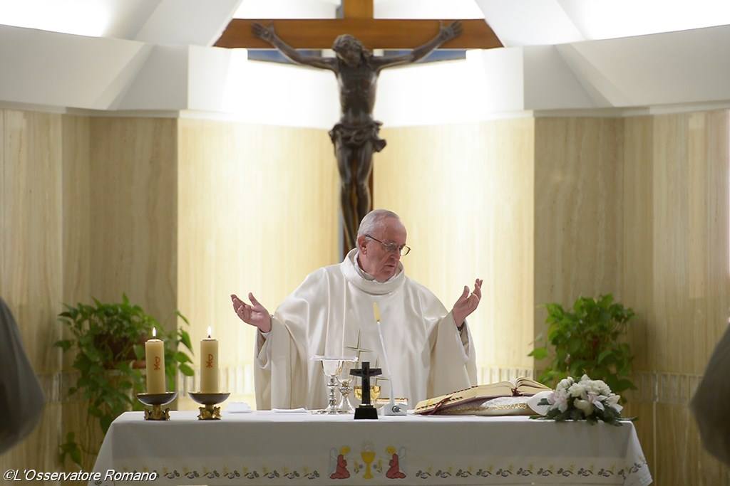 Папа Франциск на Мессе в Доме Св. Марфы: надежда освобождает, а строгость порабощает