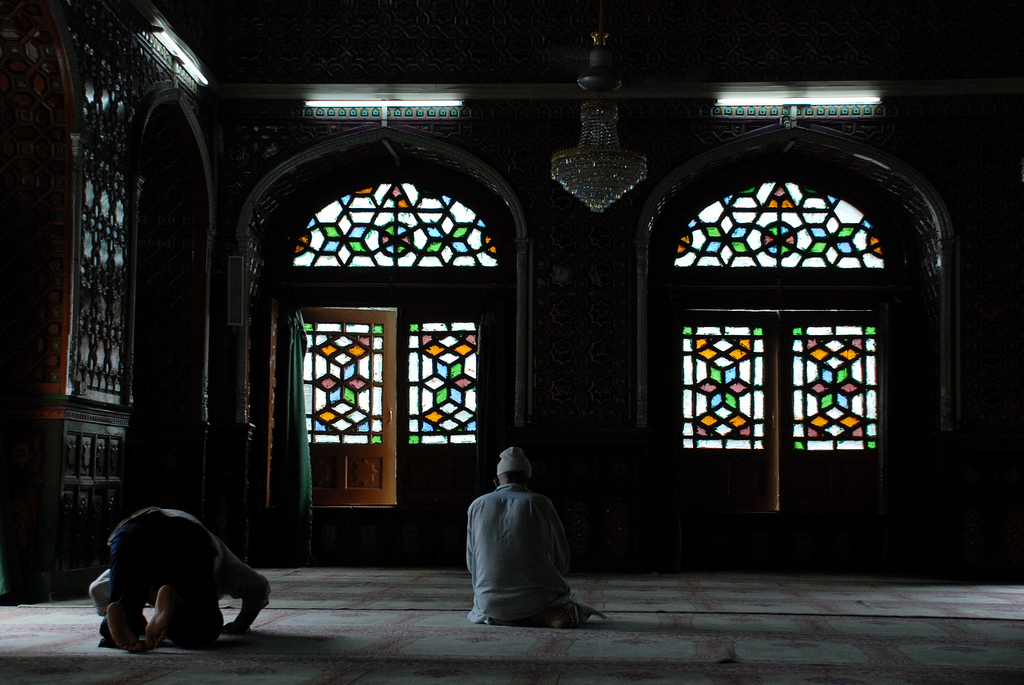 Франция планирует закрыть около 160 мечетей, признанных экстремистскими