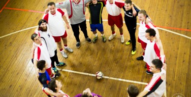 В Петербурге католические и православные семинаристы провели товарищеский футбольный матч