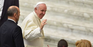 Папа: христианское свидетельство труда против спрута коррупции