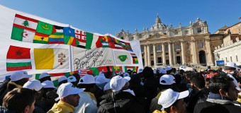 Папа — мигрантам: не позволяйте никому лишать вас надежды и радости жизни