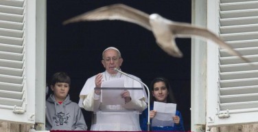 Размышление Папы Франциска перед чтением молитвы Angelus в 4-е Рядовое воскресенье 31 января 2016 г.