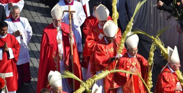 Папа Франциск возглавил Мессу Пальмового воскресенья на площади Св. Петра