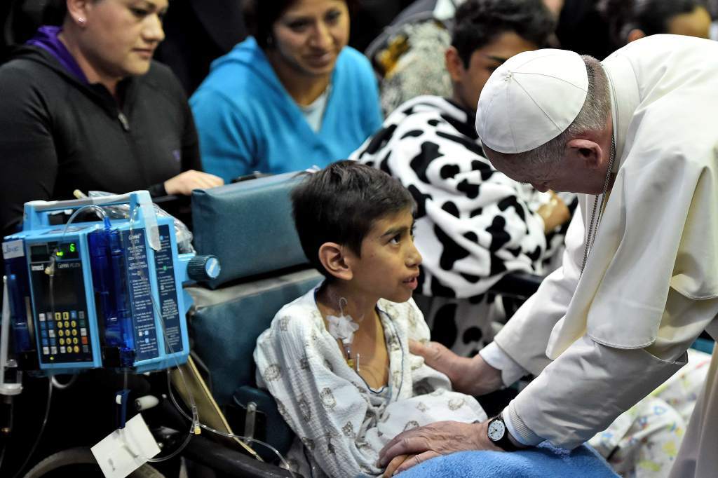 Папа: сила человеческого сообщества заключается в сострадании к другим