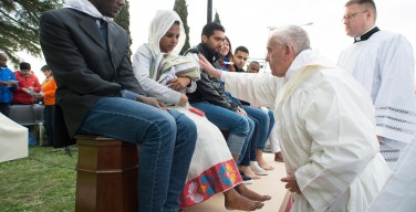 Папа — мигрантам: мы дети одного Бога и хотим жить в мире
