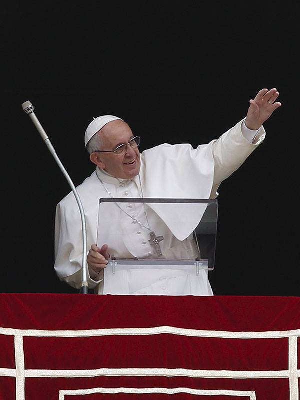 Труба сигнализирующая избрание понтифика. Совет избирающий папу 7