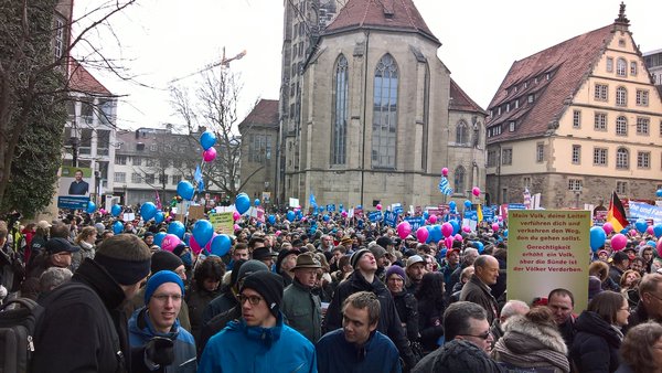 Германия: в Штутгарте протестовали против школьных уроков о «сексуальном разнообразии»