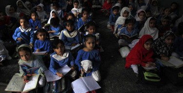 В Пакистане школьников учат, что христиане — низшая социальная группа