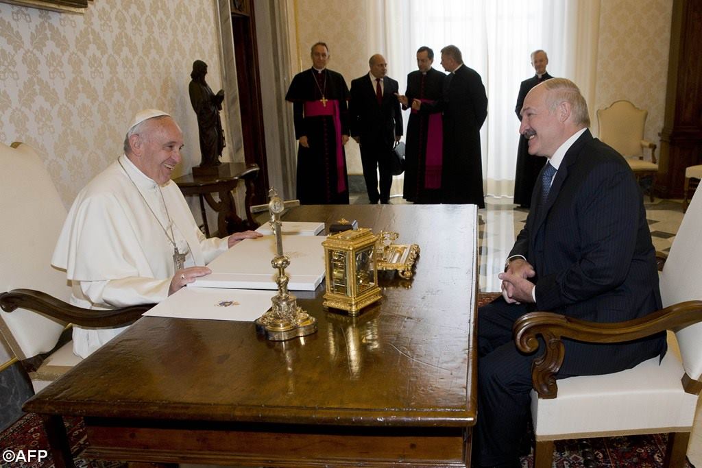 Митрополит Кондрусевич: К Ватикану часто обращаются, чтобы решить политические проблемы