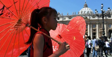 Папа призвал молиться об успешном проведении Первого Всемирного гуманитарного саммита и о католиках Китая