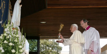 Бенедикт XVI: третья тайна Фатимы была опубликована полностью