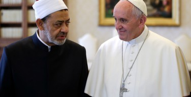 Папа Франциск встретился с шейхом Ахмадом Аль-Тайибом