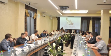 Дискуссия о «пакете Яровой-Озерова» состоялась в Общественной палате с участием религиозных деятелей