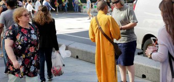 В Нью-Йорке растет число ложных буддийских монахов