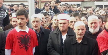 Косовские албанцы не позволили христианам провести Литургию на руинах церкви