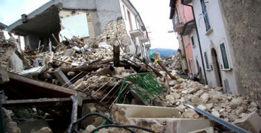 В Италии щенок спас семью от землетрясения