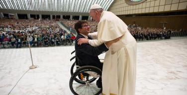 Папа приветствовал паралимпийцев