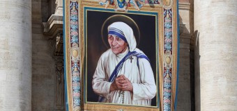 Мать Тереза Калькуттская: канонизация на 360?
