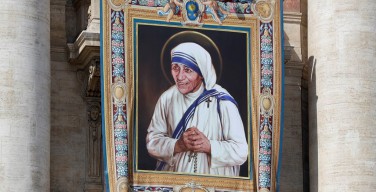 Мать Тереза Калькуттская: канонизация на 360?