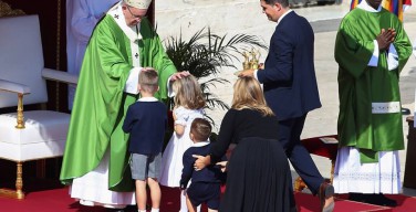 Папа: катехизаторы должны быть открыты к другим людям
