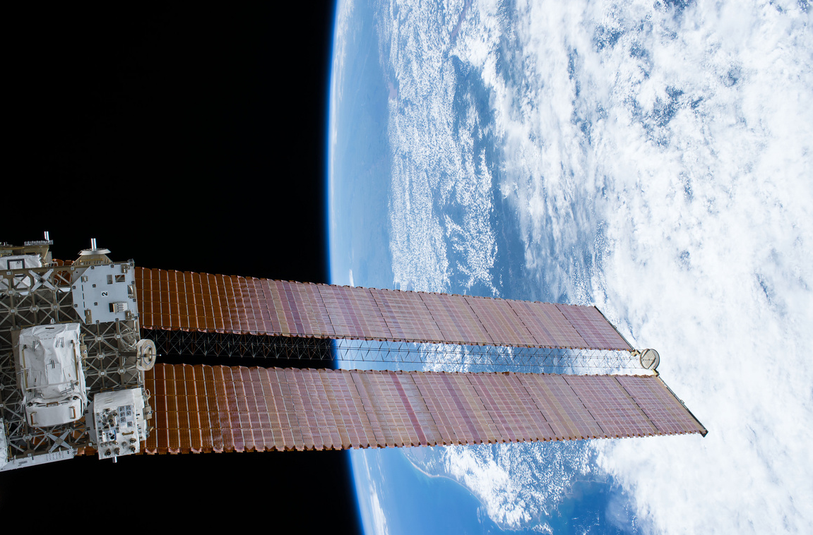 Российский космонавт возьмет на МКС иконы и Евангелие, позывной экипажа — «Фавор»