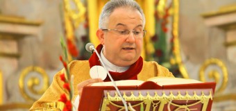 Архиепископ Габор Пинтер отслужил первую Мессу в Минске