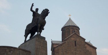 Грузинская церковь призывает воздержаться от «выражения недовольства» по поводу визита понтифика