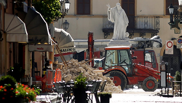 Сильное землетрясение вновь зафиксировано в центральной Италии
