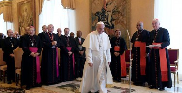 Папа: бороться сообща против торговли людьми