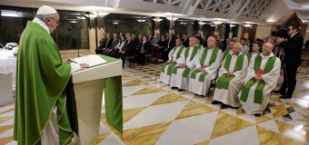 Папа: Бог плачет над бедствиями и войнами