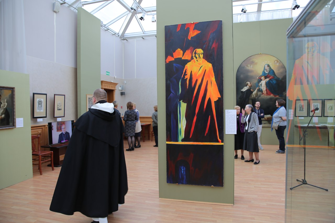 В месяц Святого Розария в России открылась выставка, посвященная доминиканцам